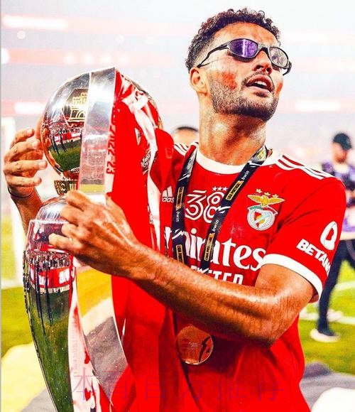 马卡:马竞为下赛季物色正印中锋,有意贡萨洛-拉莫斯 马卡:马竞为下赛季物色正印中锋,有意贡萨洛-拉莫斯